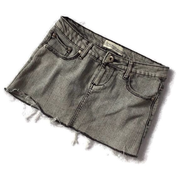 Lazer Jeans Acid Wash Raw Hem Skirt - Picture 1 of 6